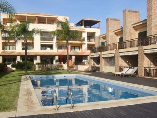 Semidetached House in Loulé, Distrito de Faro