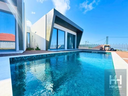 Luxury home in Calheta, Madeira