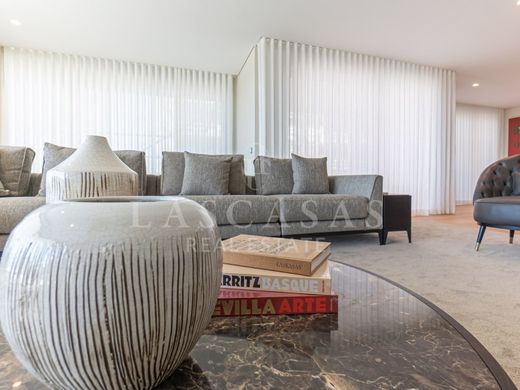 ヴィラ・ノヴァ・デ・ガイア
, Vila Nova de Gaiaのアパートメント