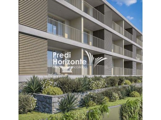 Apartment / Etagenwohnung in Funchal, Madeira