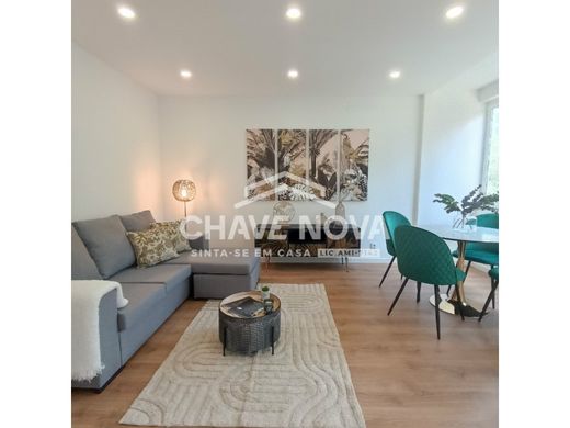 아파트 / Benfica, Lisbon