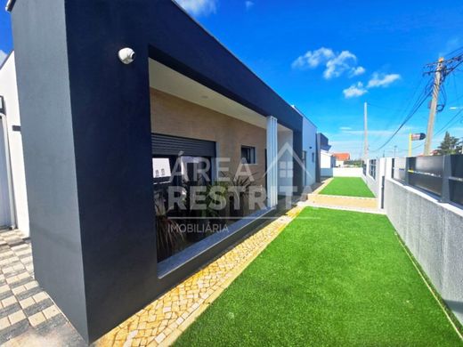 Detached House in Setúbal, Distrito de Setúbal