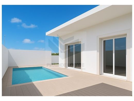 Casa Independente - Moita, Setúbal