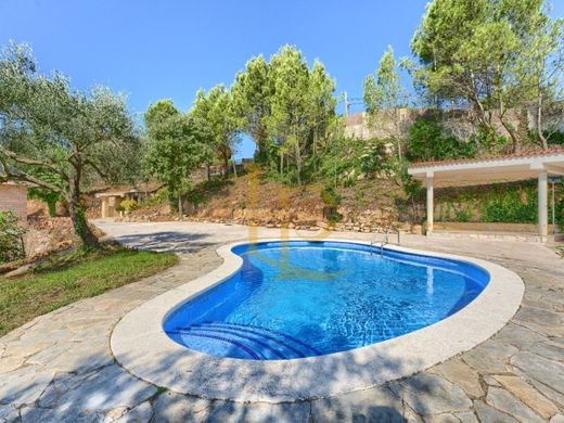 Casa de lujo en Corbera de Llobregat, Provincia de Barcelona