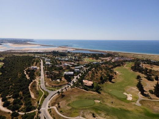 Land in Lagos, Distrito de Faro