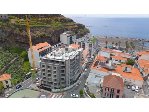 Apartment / Etagenwohnung in Ribeira Brava, Madeira