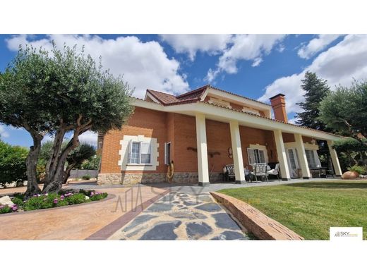 Luxe woning in Campo Real, Provincia de Madrid