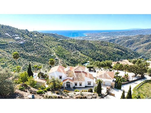 Mansion in Sayalonga, Malaga