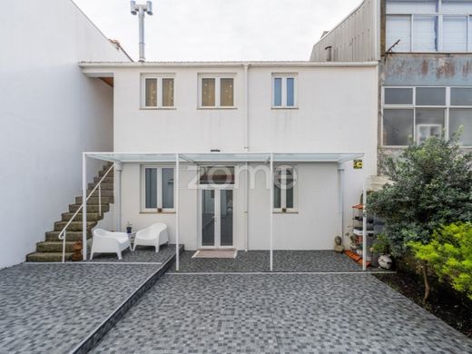 Luxury home in Espinho, Aveiro