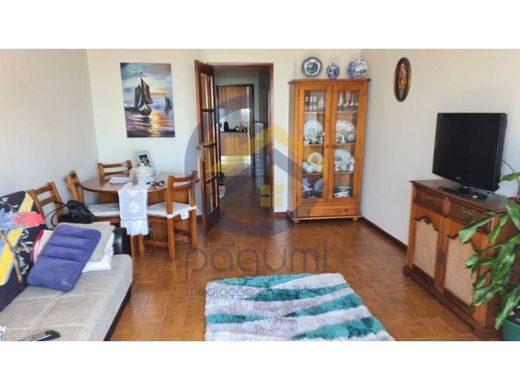 Apartment / Etagenwohnung in Ovar, Distrito de Aveiro