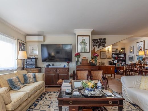 Apartment in Carnide, Lisbon