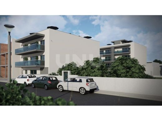 Квартира, Лола, Loulé