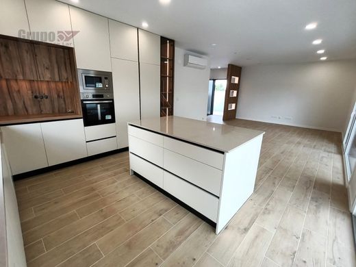 Maison individuelle à Palmela, Distrito de Setúbal