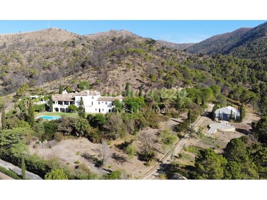 Rural or Farmhouse in Estepona, Malaga