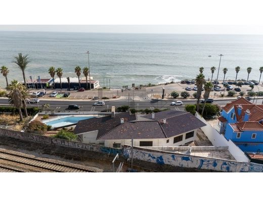 Casa Unifamiliare a Cascais, Lisbona