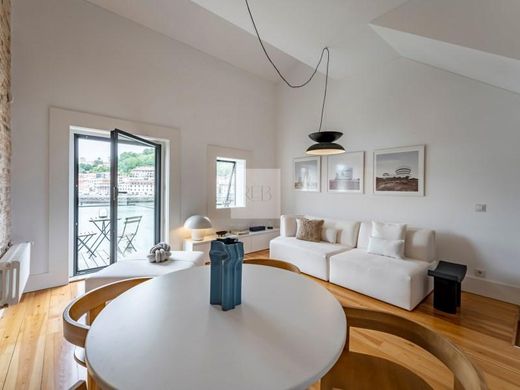 Appartement in Vila Nova de Gaia, Distrito do Porto