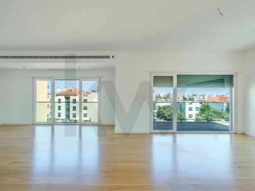 Daire Lumiar, Lisbon