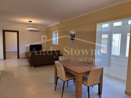 Apartment / Etagenwohnung in Ħamrun, Il-Ħamrun