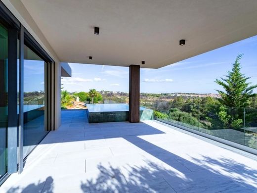 Detached House in Cascais, Lisbon