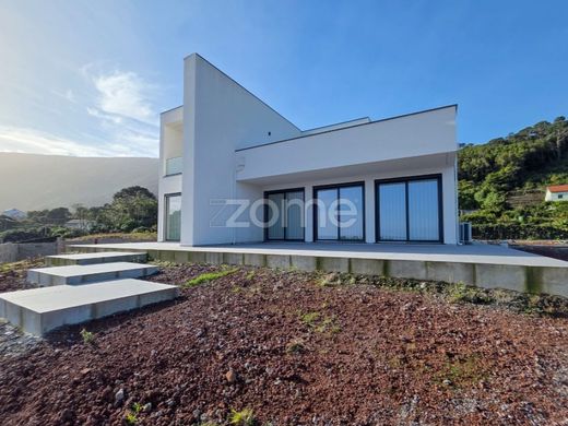 Luxury home in São Roque do Pico, Azores