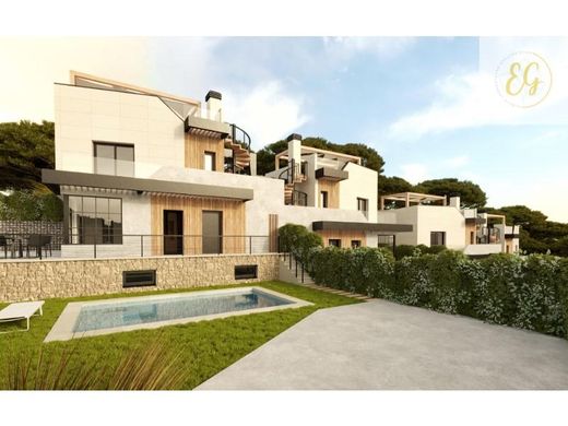Semidetached House in Polop, Alicante