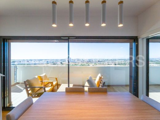 Faro, Distrito de Faroのアパートメント