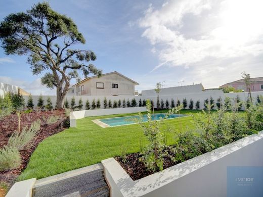 Luxury home in Cascais, Lisbon
