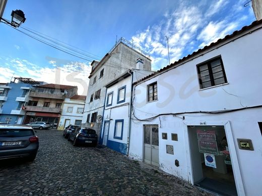 Edificio en Sines, Setúbal