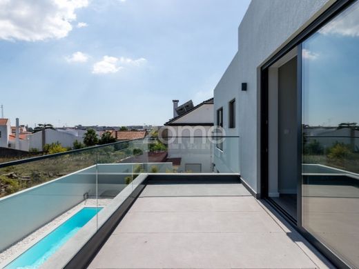 Luxury home in Oeiras, Lisbon