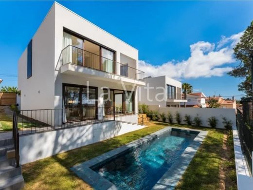 Detached House in Cascais, Lisbon