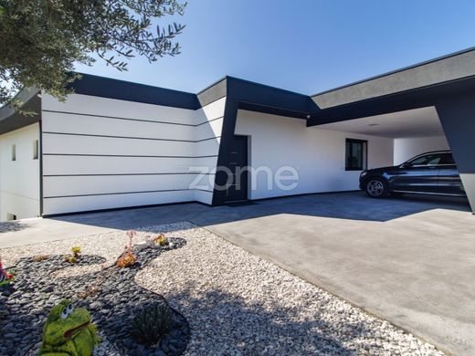 Luxury home in Guimarães, Distrito de Braga