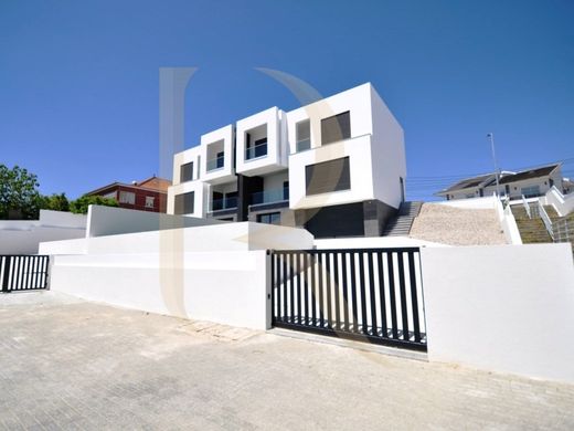 半独立式房屋  Seixal, Distrito de Setúbal