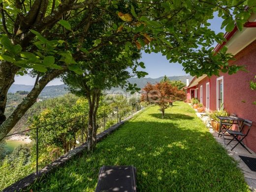 Элитный дом, Terras de Bouro, Distrito de Braga