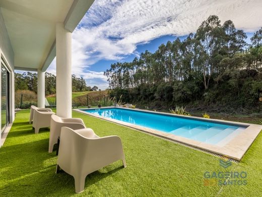 Luxe woning in Alcobaça, Distrito de Leiria