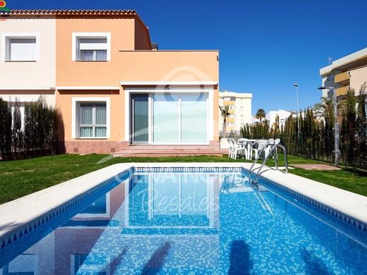 Συγκρότημα ανεξάρτητων κατοικιών σε Oliva, Província de València