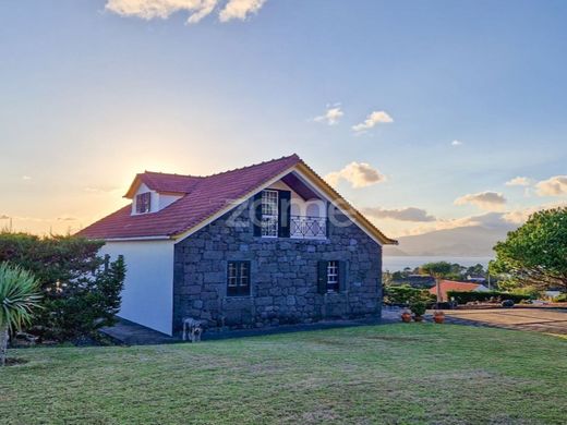 豪宅  Madalena, Azores