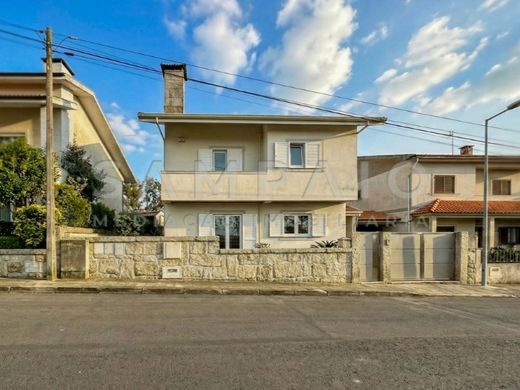 Luxus-Haus in Gondomar, Distrito do Porto