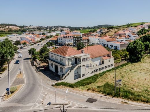 Vrijstaand huis in Torres Vedras, Distrito de Lisboa