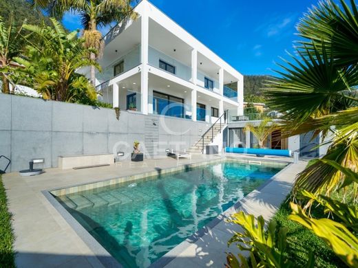 Luxury home in Calheta, Madeira