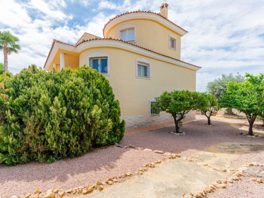 Villa in Mutxamel, Alicante