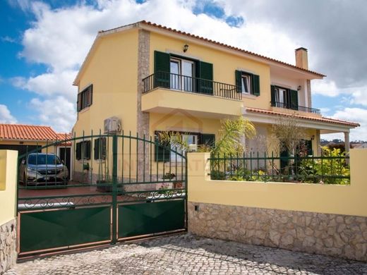 Luxury home in Caldas da Rainha, Distrito de Leiria