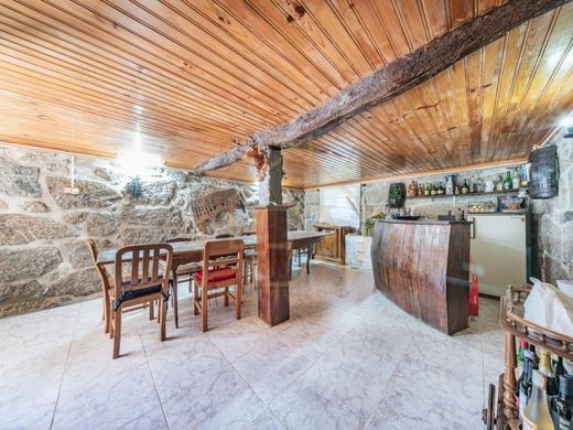 Maison de luxe à Vila Nova de Famalicão, Distrito de Braga