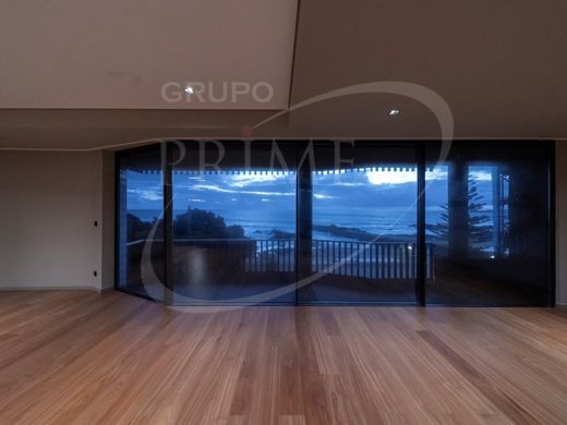 Apartment / Etagenwohnung in Porto, Distrito do Porto
