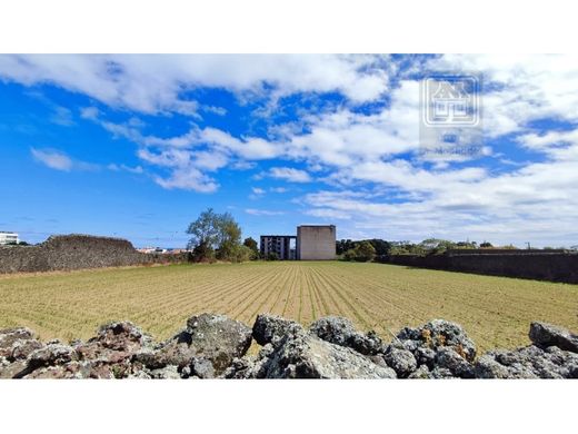 Terrain à Ponta Delgada, Açores