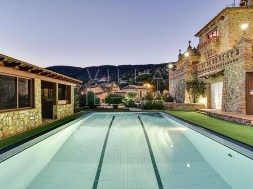 Luxury home in Cabanyes, Province of Girona