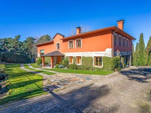 Luxury home in El Espinar, Segovia