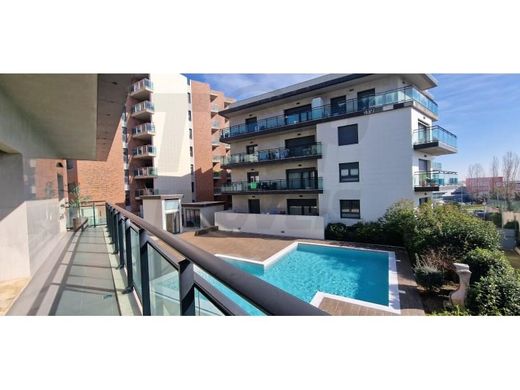 Apartment / Etagenwohnung in Vila Franca de Xira, Lissabon