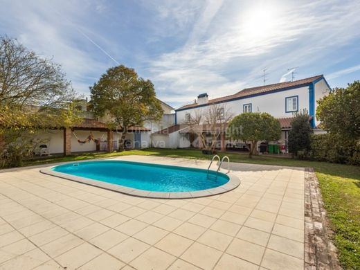 Luxe woning in Abrantes, Distrito de Santarém