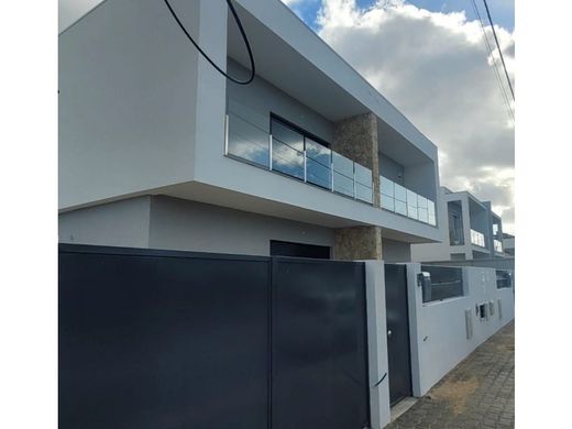 Luxury home in Seixal, Distrito de Setúbal