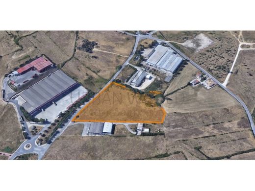 Terrain à Loures, Lisbonne